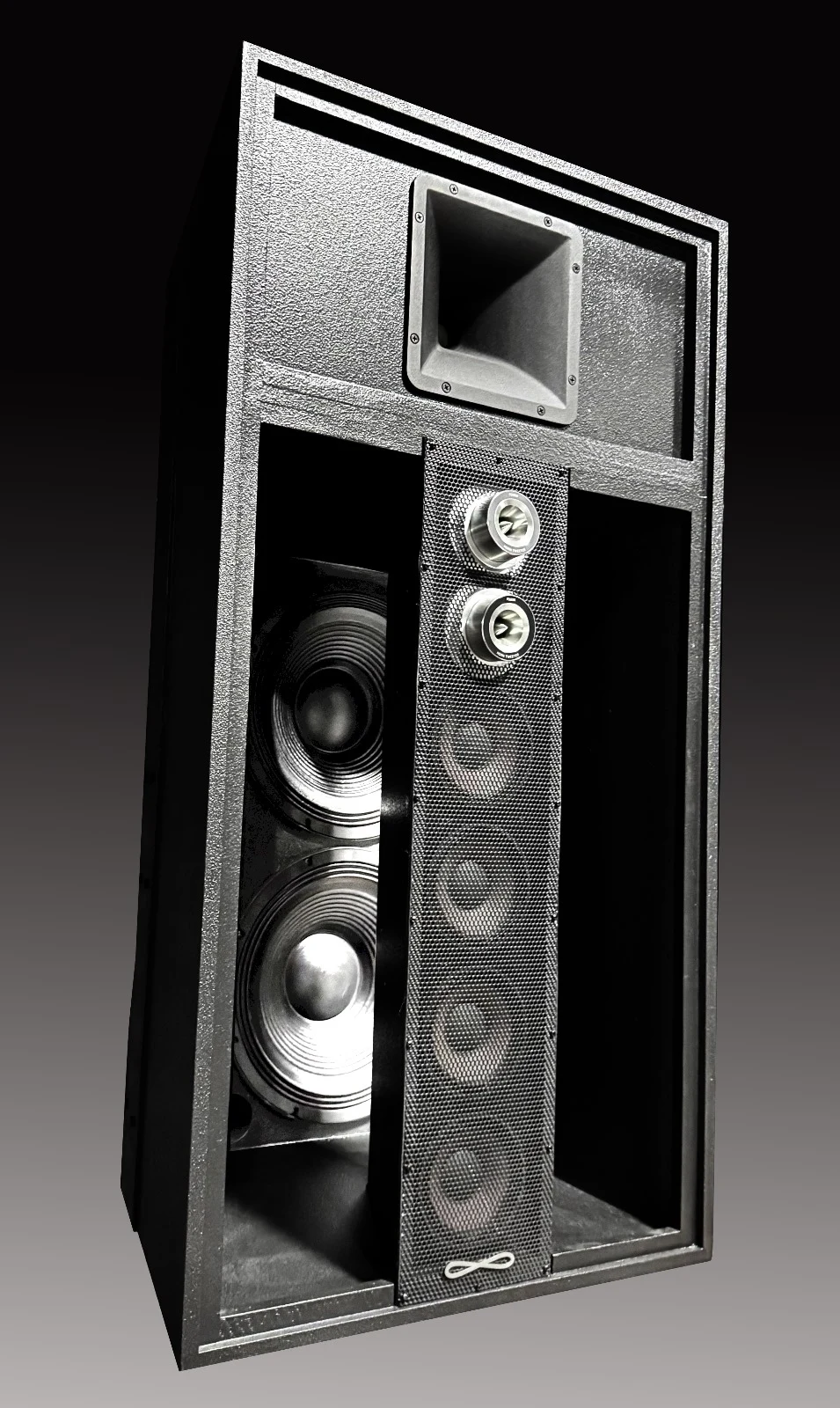 Why Line Array Speakers Can Miss the Mark in Nightclubs article image